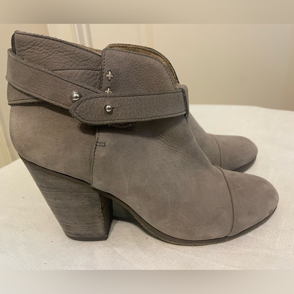 Rag & Bone, Gray suede ankle boots, Size 9